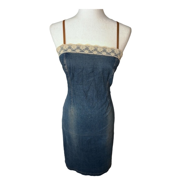 Hot Kiss Denim Dress with Lace Detail - Picture 4 of 5